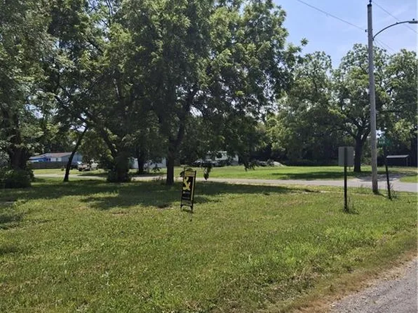 509 Prince St, Princeton, KS 66078