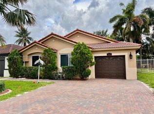 5472 NW 184th St, Opa Locka, FL 33055