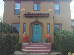 803 W 11th St APT 2, Medford, OR