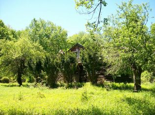 495 N South Turnpike Rd, Newfoundland, PA 18445