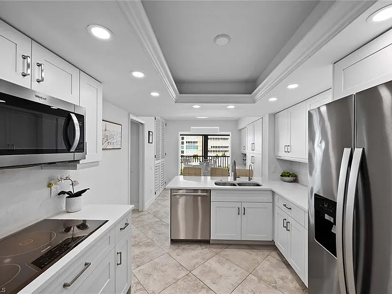 4401 Gulf Shore Blvd N #C-804 — Photo 8