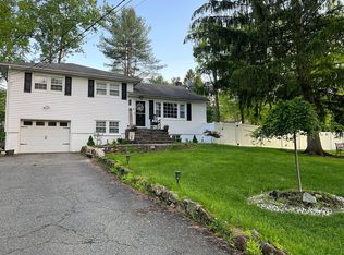 188 Eyland Ave, Succasunna, NJ 07876