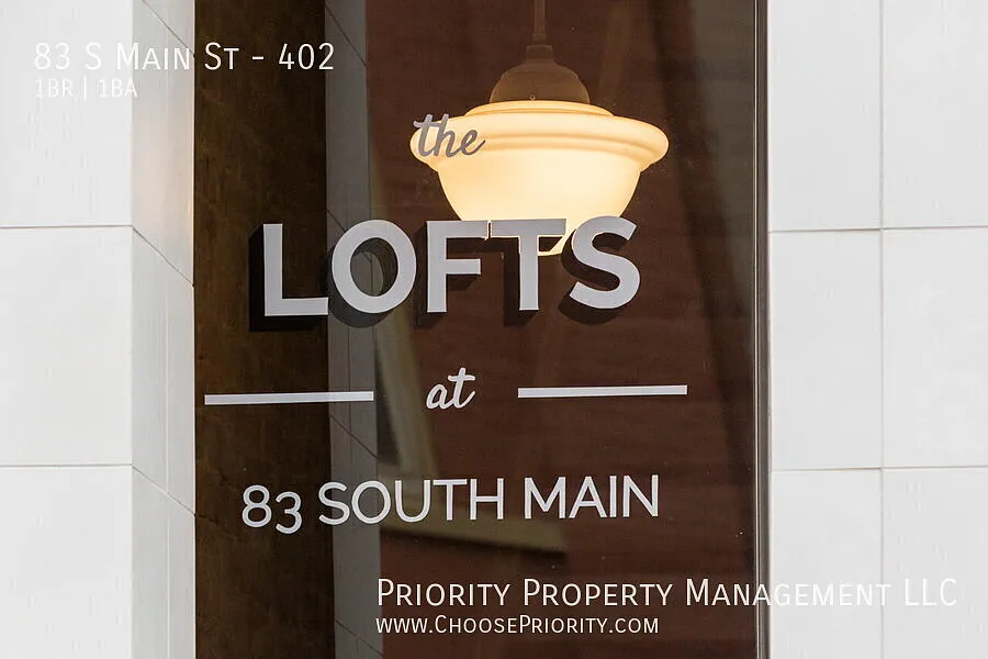 1BR 1BA Apartment Downtown Harrisonburg — Photo 1