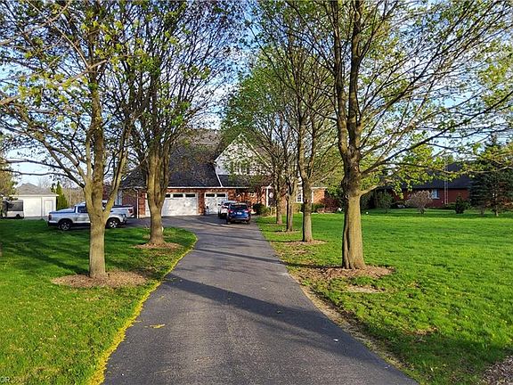 2nd image of 26 Brant County Rd #22