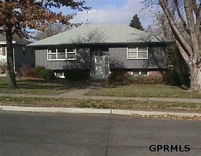 1st image of 7750 Lakeview Dr