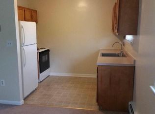F5 Nanni Dr, Winsted, CT 06098