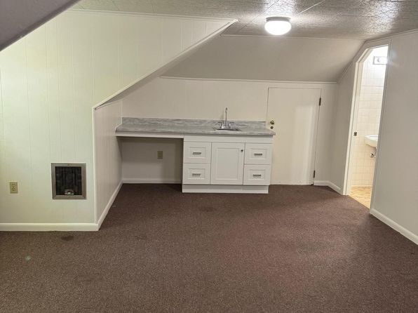 2802 Lincoln Hwy E FLOOR 2