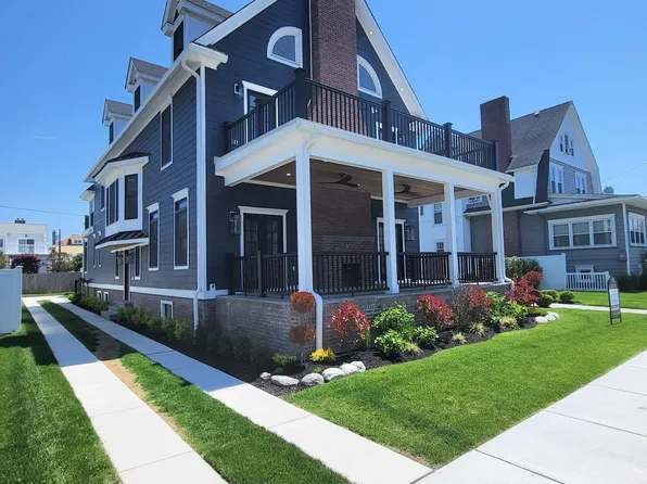 15 S Cornwall Ave, Ventnor, NJ 08406