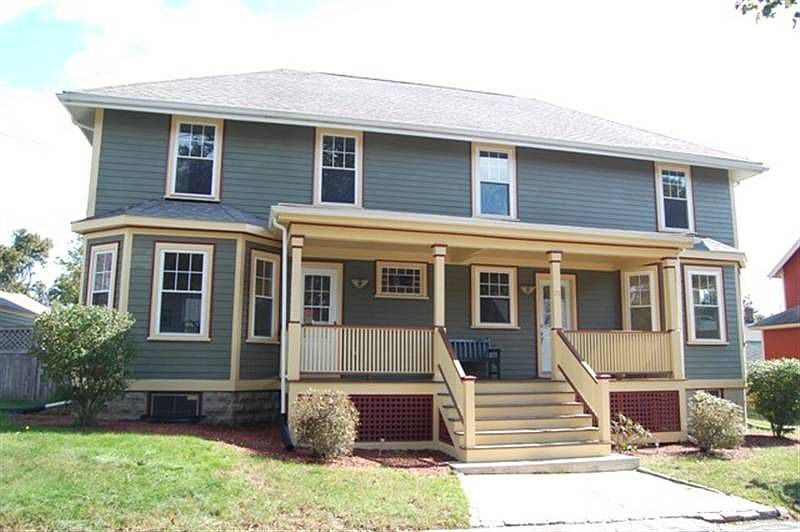2nd image of 21 Cliffe Ave