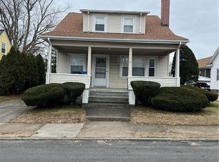 15 Brandon Rd, Cranston, RI 02910