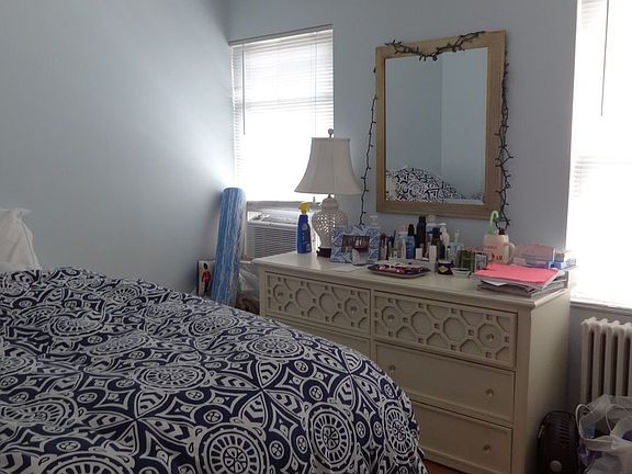 2nd image of 185 Metropolitan Ave #1A