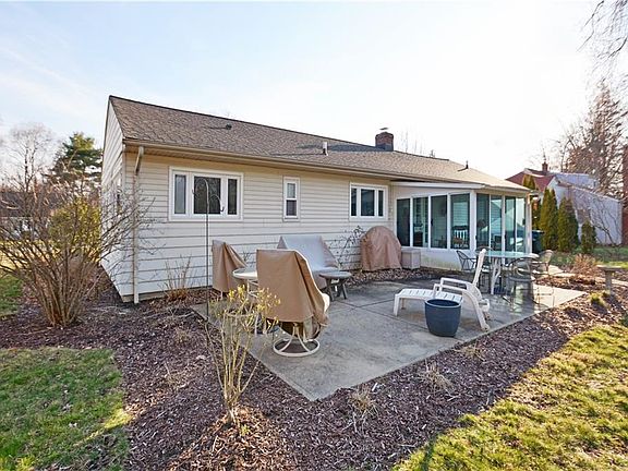 3rd image of 31010 Bexley Dr