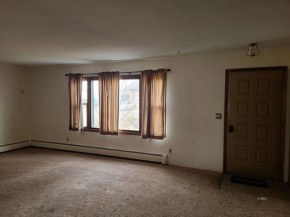 4th image of 514 N Winchester Ave