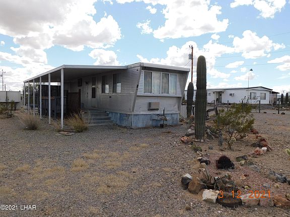2nd image of 629 W Malapais Ln