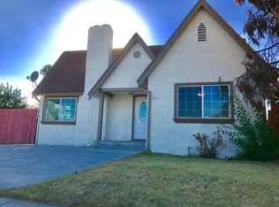 320 S Maple Ave, Fresno, CA 93702