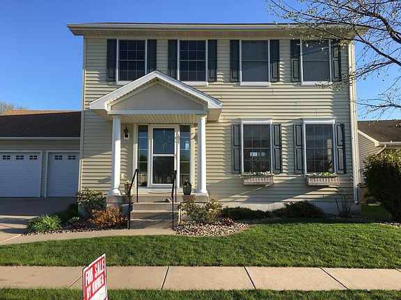 3rd image of 2318 Clayton Dr