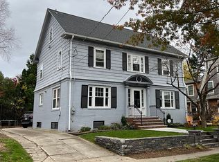 515 Wayland Ave, Providence, RI 02906