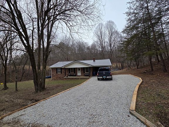 2nd image of 300 New Bethel Church Rd