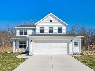 485 Windchime Dr, Comstock Park, MI 49321