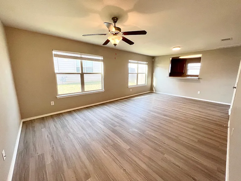 147 Wildfire Cv — Photo 36