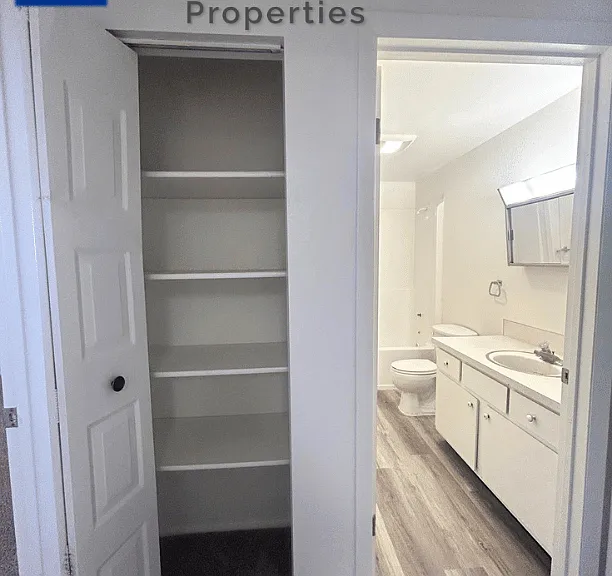 Syringa Terrace — Photo 26