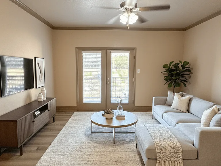 Timber Creek Apartments — Photo 14