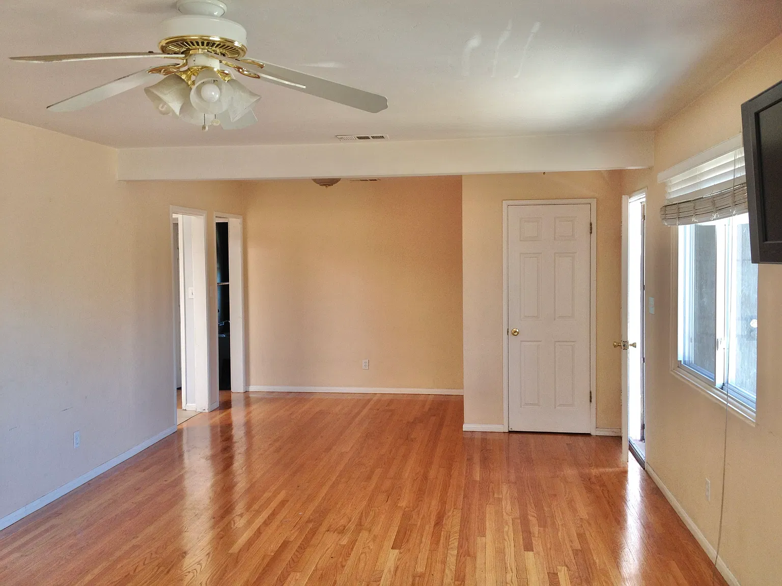 5021 Art Street — Photo 4