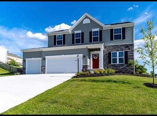 1827 Spring Meadows Dr, Xenia, OH 45385