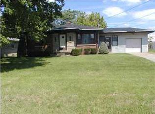 2312 Eichele Dr, Evansville, IN 47712