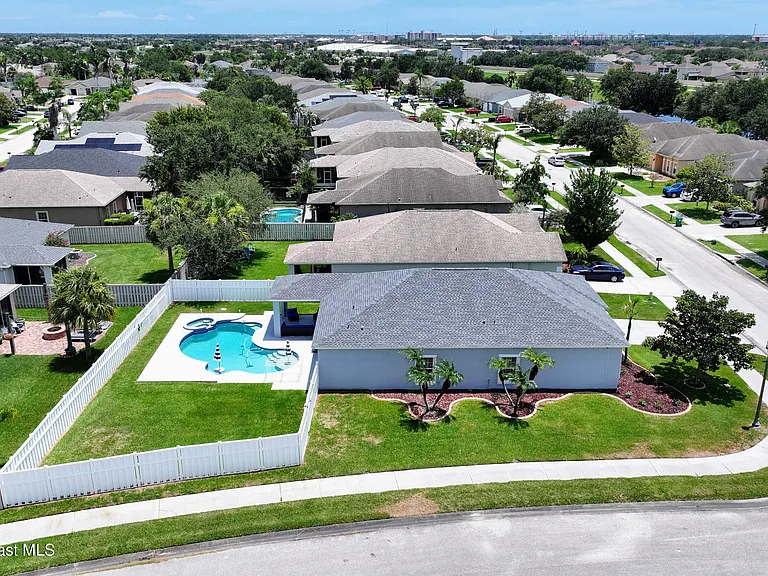 6106 Indigo Crossing Dr — Photo 30