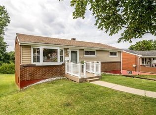 78 Claireview Dr, Scott Twp, PA 15106