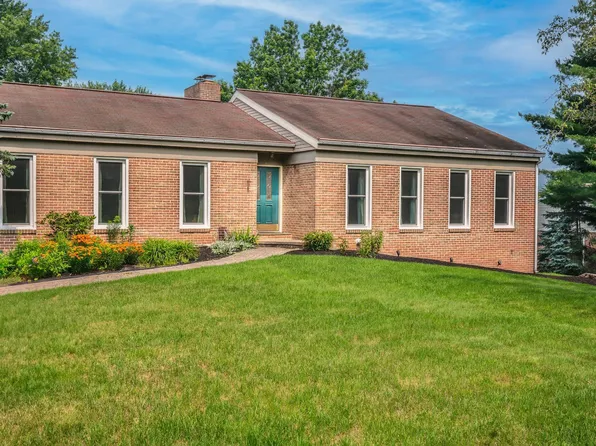 50 Eagle Ln, Reading, PA 19607
