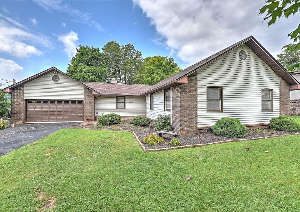 1st image of 3804 Thornton Dr