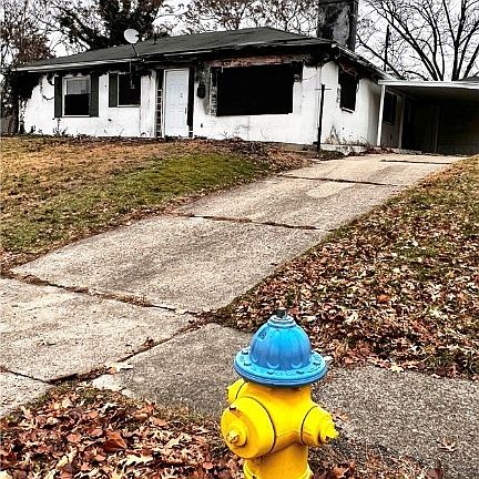 5th image of 40 S Wright Ave