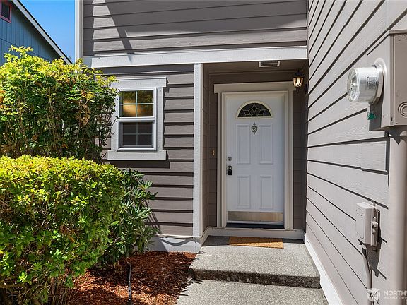 3rd image of 7039 7041 Lazy Court SW