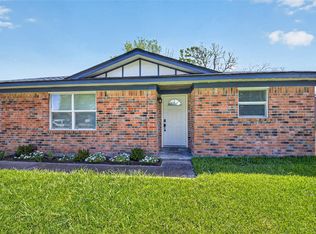 321 S Brownell St, La Porte, TX 77571