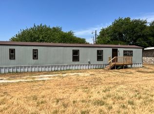 816 Flamingo Rd, Granbury, TX 76049