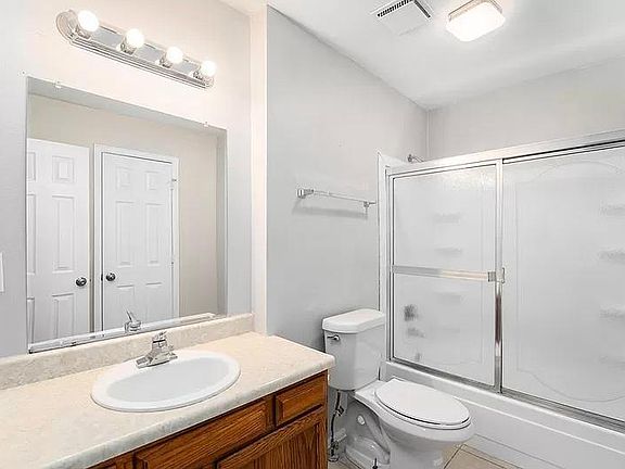 4th image of 1173 Grant St #1