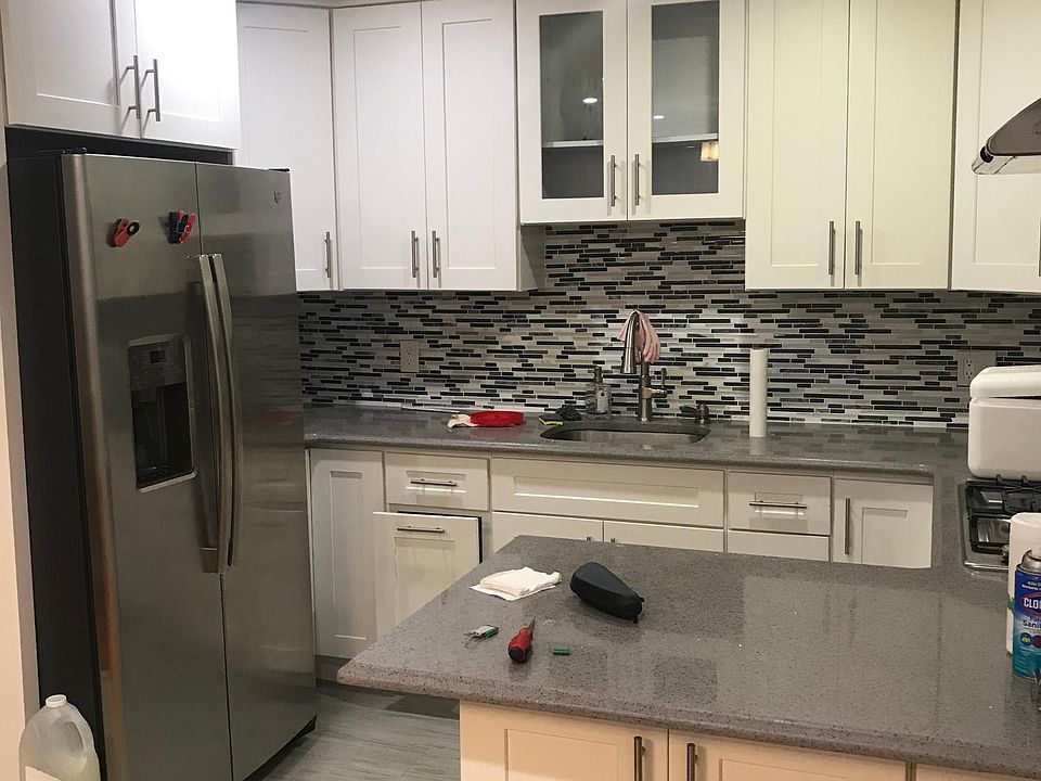 1st image of 2314 123rd St Floor 2