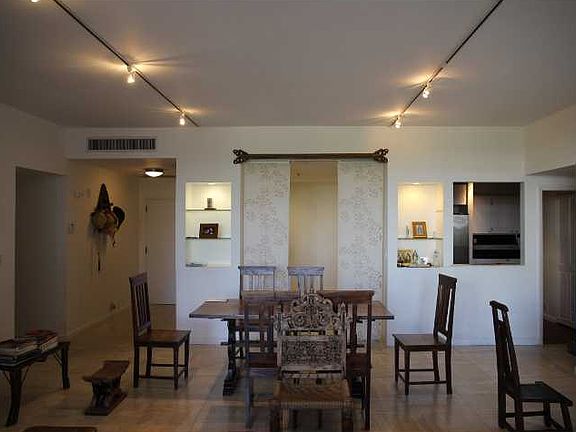 2nd image of 251 Crandon Blvd APT 323