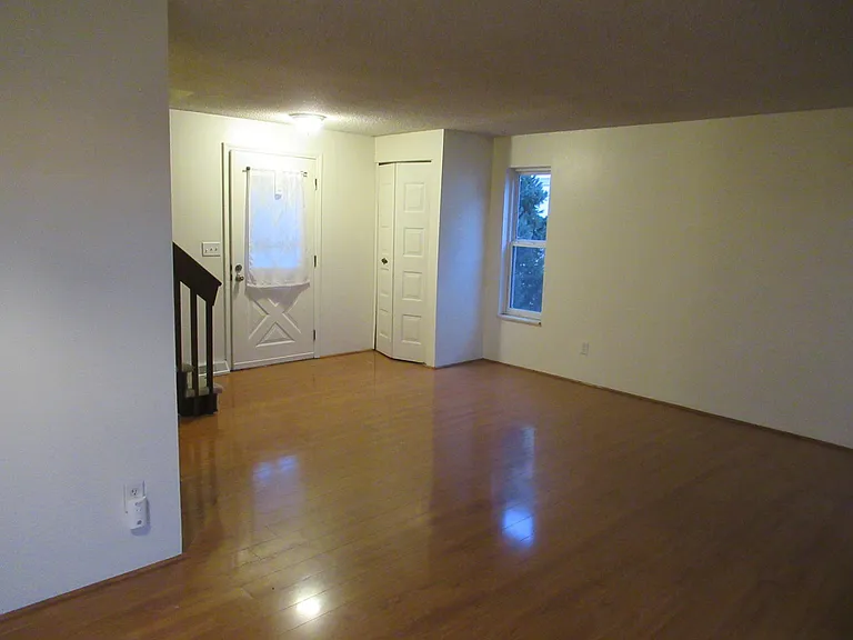 5760 S Lansing Way — Photo 6