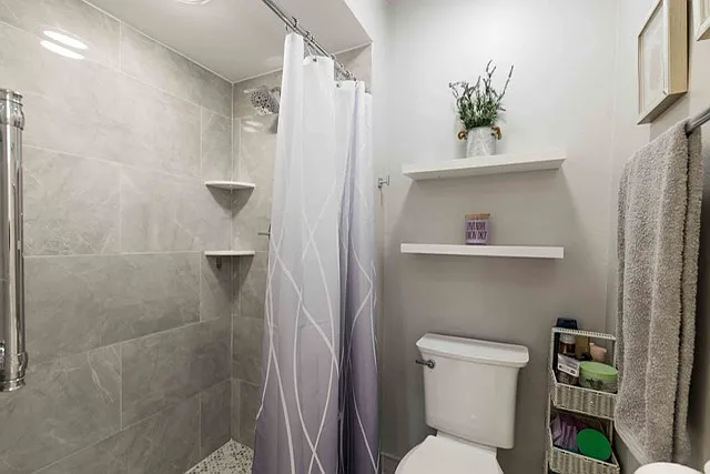 4482 Weybridge St #4482 — Photo 7