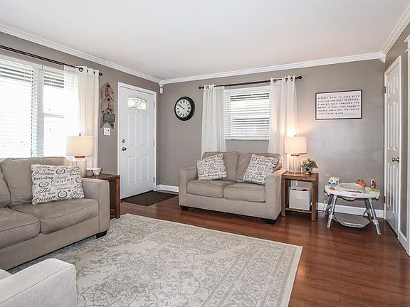 4th image of 3974 Beavercreek Cir