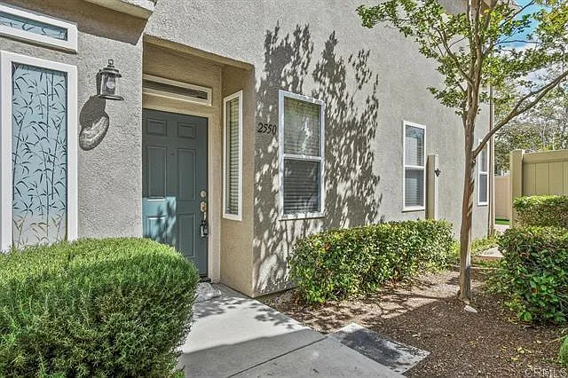 2550 Garnet Peak Rd — Photo 3