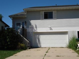 5695 Norfolk Dr, Fitchburg, WI 53719