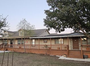 5200 Odneal Rd, Krum, TX 76249