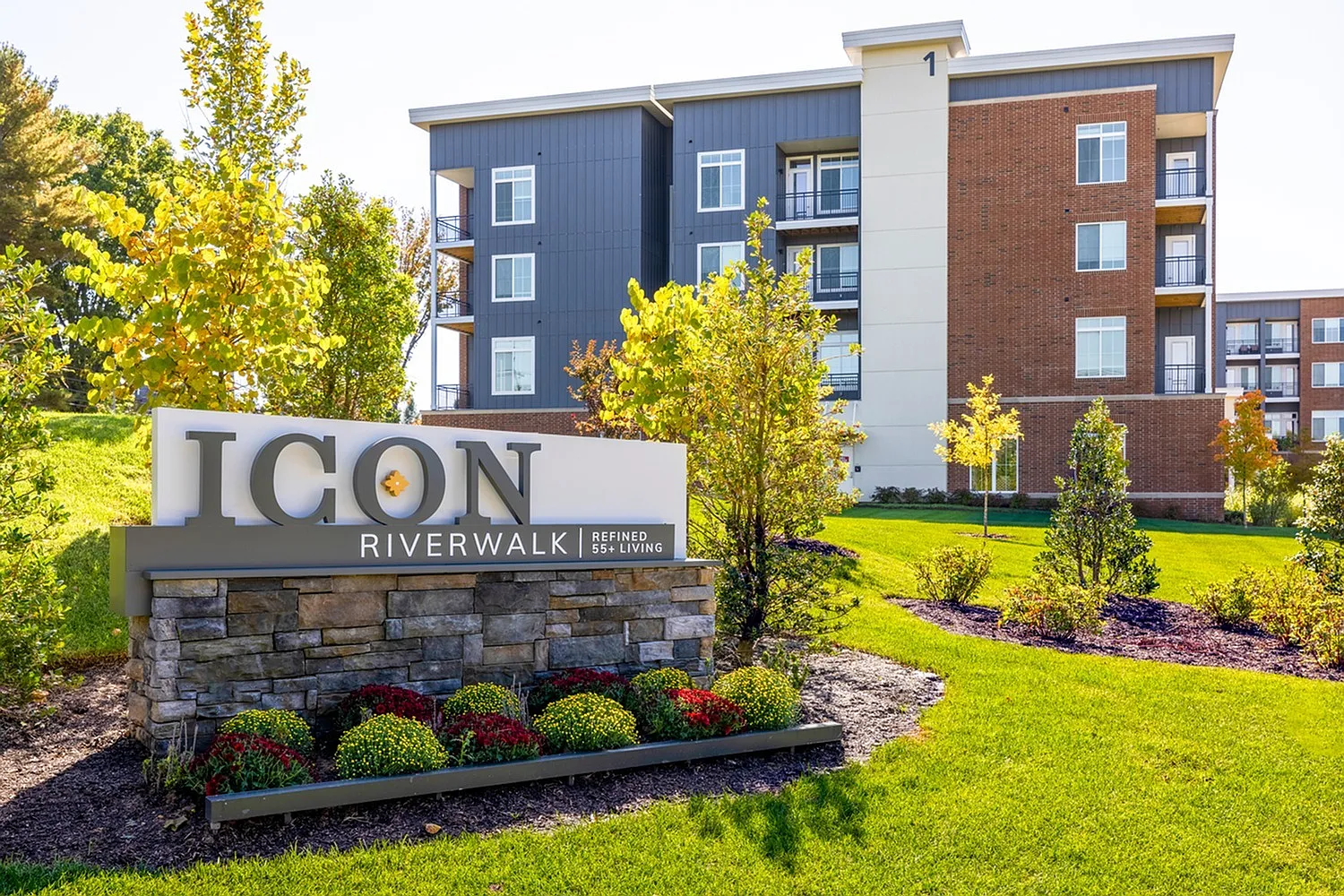 Icon Riverwalk - 55+ Active Adult Apartment Homes — Photo 1