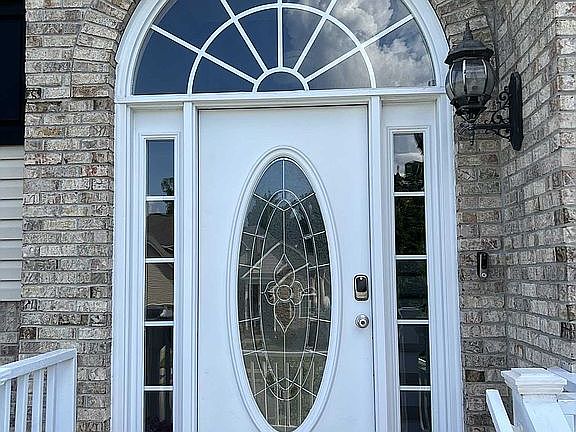 3rd image of 5658 Jonquil Ln
