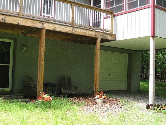 5th image of 19 Commanche Dr E