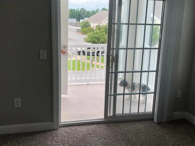100 Gateway Dr #126 — Photo 6